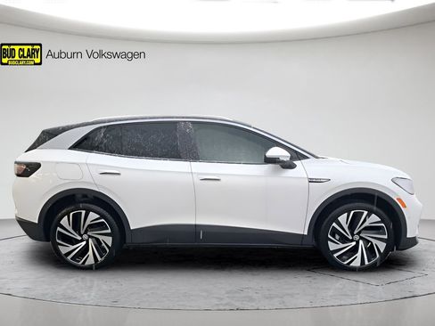 New 2025 Volkswagen ID.4 Pro S Plus AWD/4WD image 8