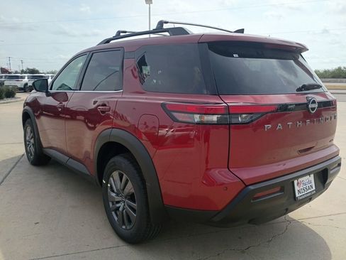 New 2026 Nissan Pathfinder SV image 4