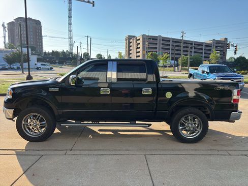 Used 2006 Ford F150 Lariat AWD/4WD image 5