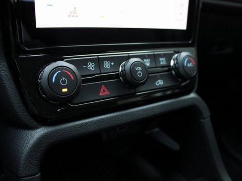 New 2025 Ford Ranger XLT w/ Equipment Group 301A High image 5