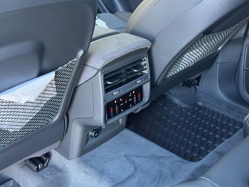 New 2026 Audi RS Q8 performance image 26