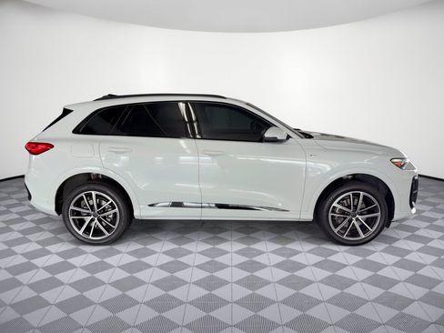 Used 2026 Audi Q5 Premium Plus AWD/4WD image 8