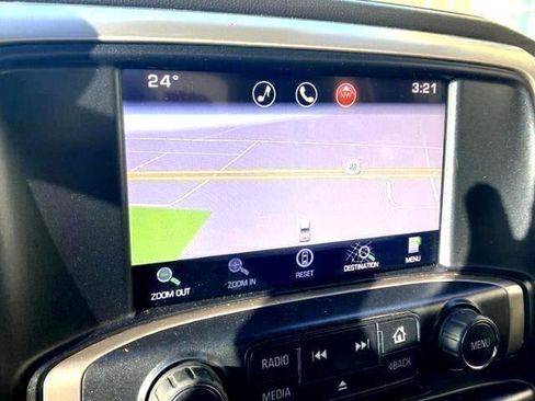 Used 2015 GMC Sierra 3500 Denali w/ Duramax Plus Package image 18