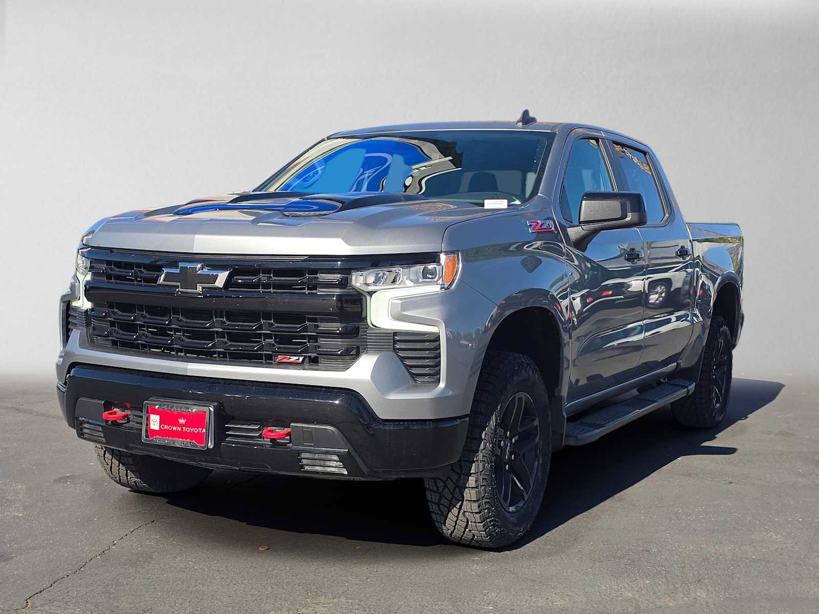 Used 2024 Chevrolet Silverado 1500 LT Trail Boss w/ Convenience Package II AWD/4WD image 7
