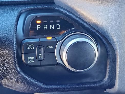 Used 2024 RAM 2500 Big Horn image 27