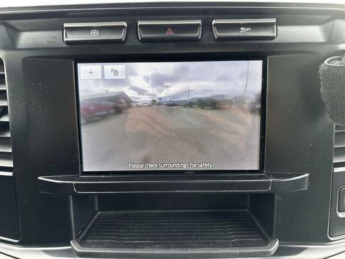 Used 2024 Ford F550 4x4 Crew Cab Super Duty image 17
