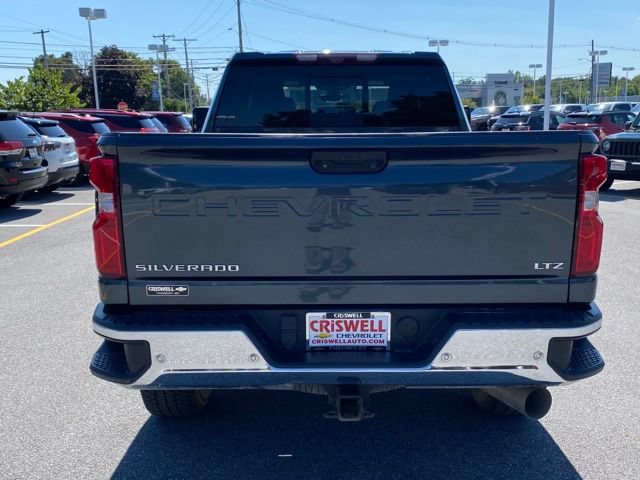 Used 2020 Chevrolet Silverado 2500 LTZ w/ Technology Package AWD/4WD image 4