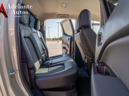 Used 2022 Chevrolet Colorado Z71 RWD image 10