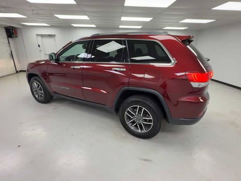 Used 2019 Jeep Grand Cherokee Limited AWD/4WD image 6