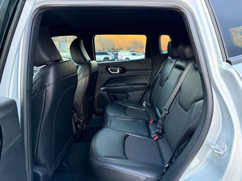 New 2026 Jeep Compass Latitude AWD/4WD image 27