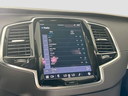 New 2025 Volvo XC90 T8 Ultra w/ Lounge Package image 10
