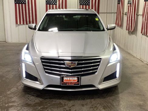 Used 2018 Cadillac CTS Premium Luxury image 8