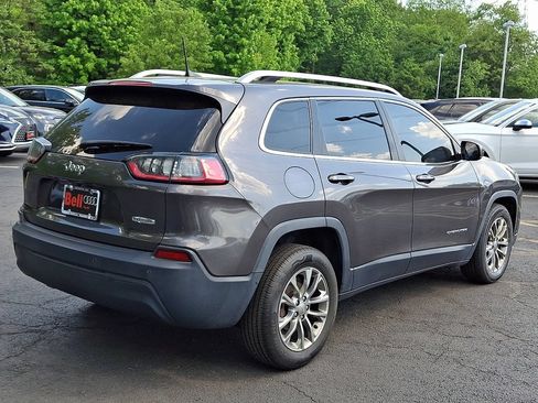 Used 2019 Jeep Cherokee Latitude Plus FWD image 13