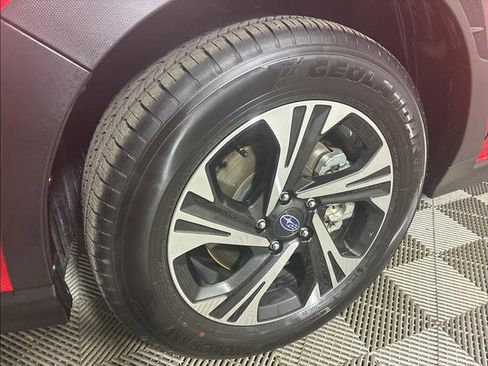 Certified 2025 Subaru Crosstrek 2.0i Premium image 4