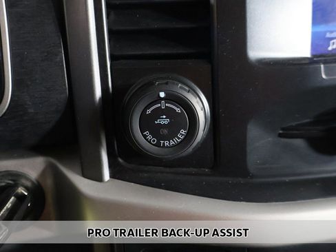 Used 2022 Ford F150 XLT w/ Trailer Tow Package AWD/4WD image 7