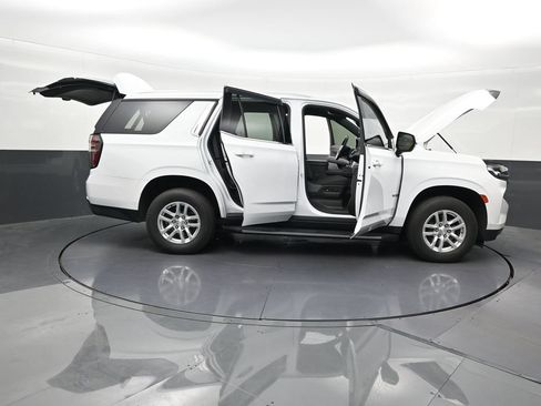 Used 2022 Chevrolet Tahoe LS RWD image 33