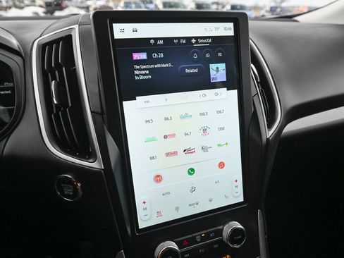 Certified 2024 Ford Edge SEL w/ Convenience Package image 38