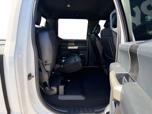 Used 2022 Ford F250 Lariat AWD/4WD image 32