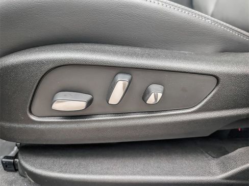 New 2025 Cadillac XT6 Premium Luxury image 12