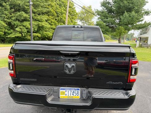 Used 2022 RAM 2500 Big Horn w/ Level C Equiment Group AWD/4WD image 6