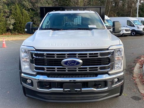 New 2025 Ford F550 4x4 Regular Cab Super Duty image 2