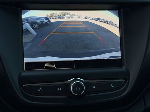 Used 2022 Chevrolet TrailBlazer LS image 17