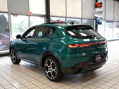Used 2024 Alfa Romeo Tonale Veloce AWD/4WD image 4