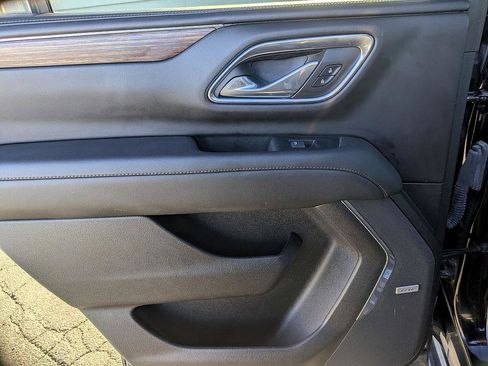 Used 2023 Chevrolet Tahoe High Country image 23