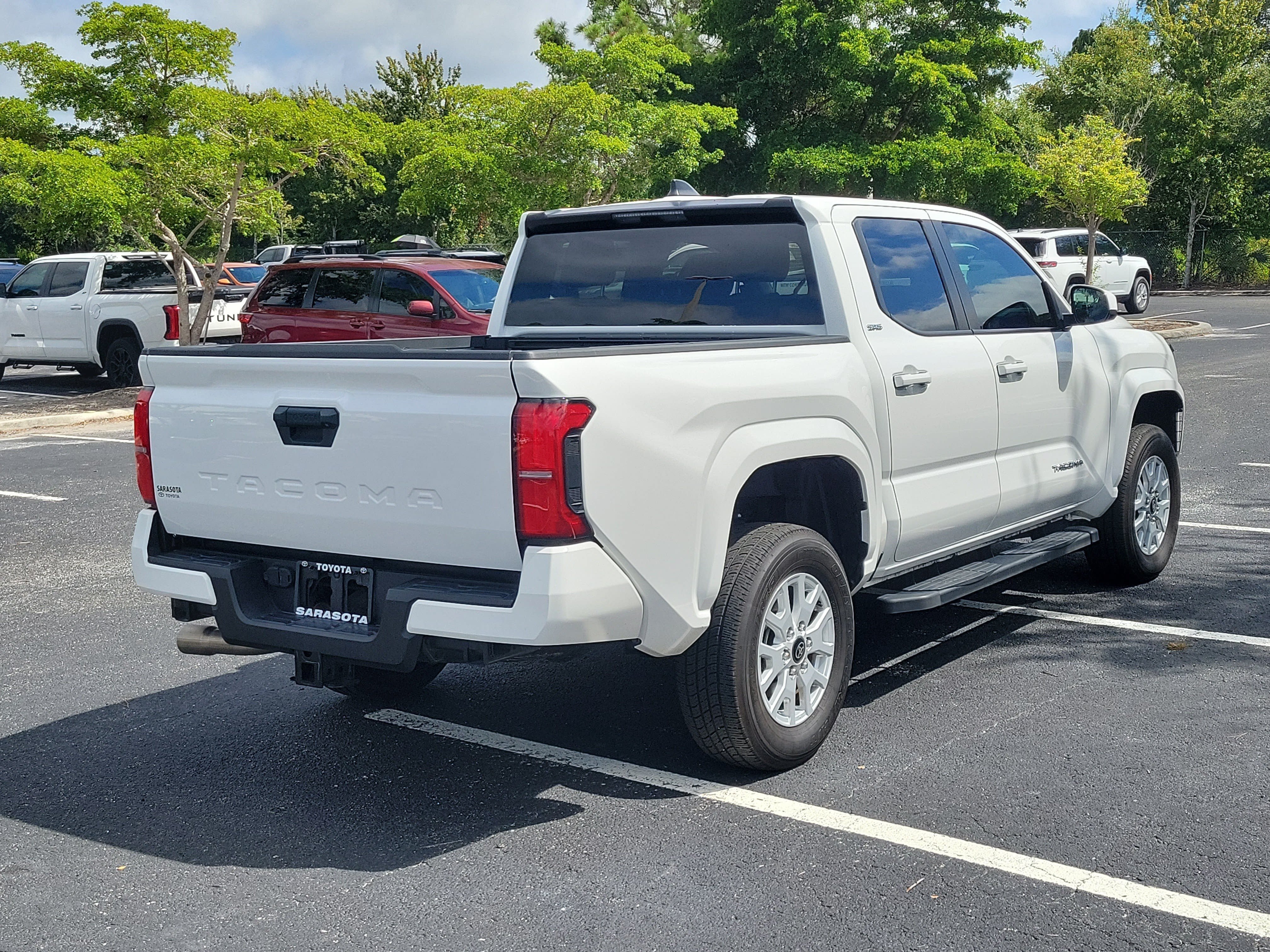 Used 2024 Toyota Tacoma SR5 RWD image 7