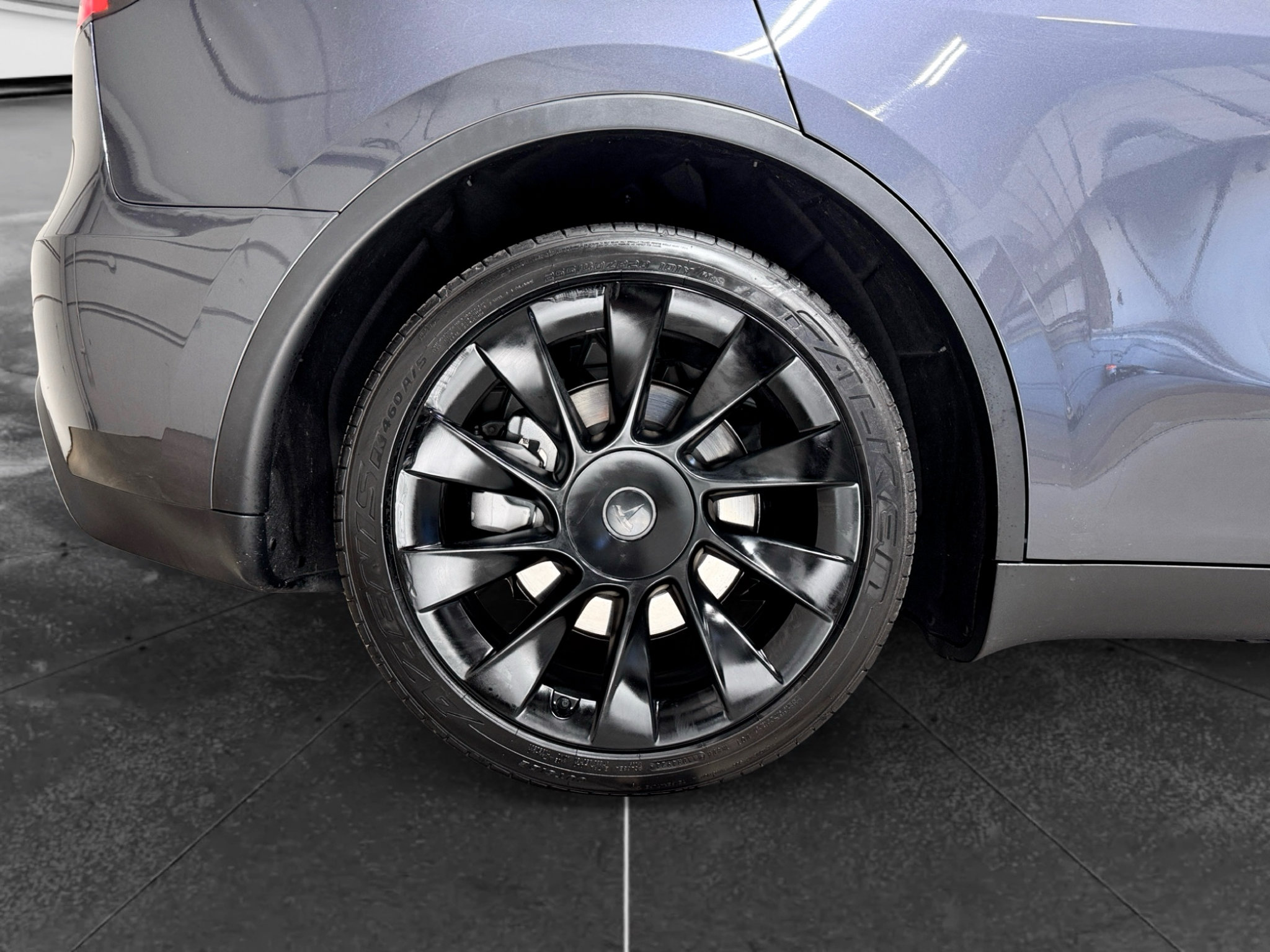 Used 2023 Tesla Model Y Long Range AWD/4WD image 34