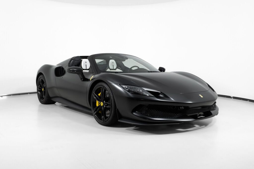 Used 2025 Ferrari 296 GTS RWD image 11
