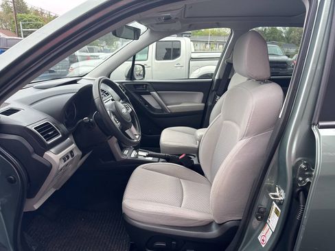 Used 2018 Subaru Forester 2.5i Premium w/ All-Weather Package AWD/4WD image 13