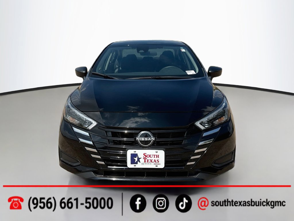 Used 2025 Nissan Versa S w/ Trunk Package FWD image 2