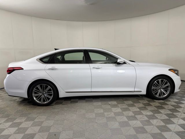 Used 2018 Genesis G80 3.8 w/ Option Group 03 RWD image 9