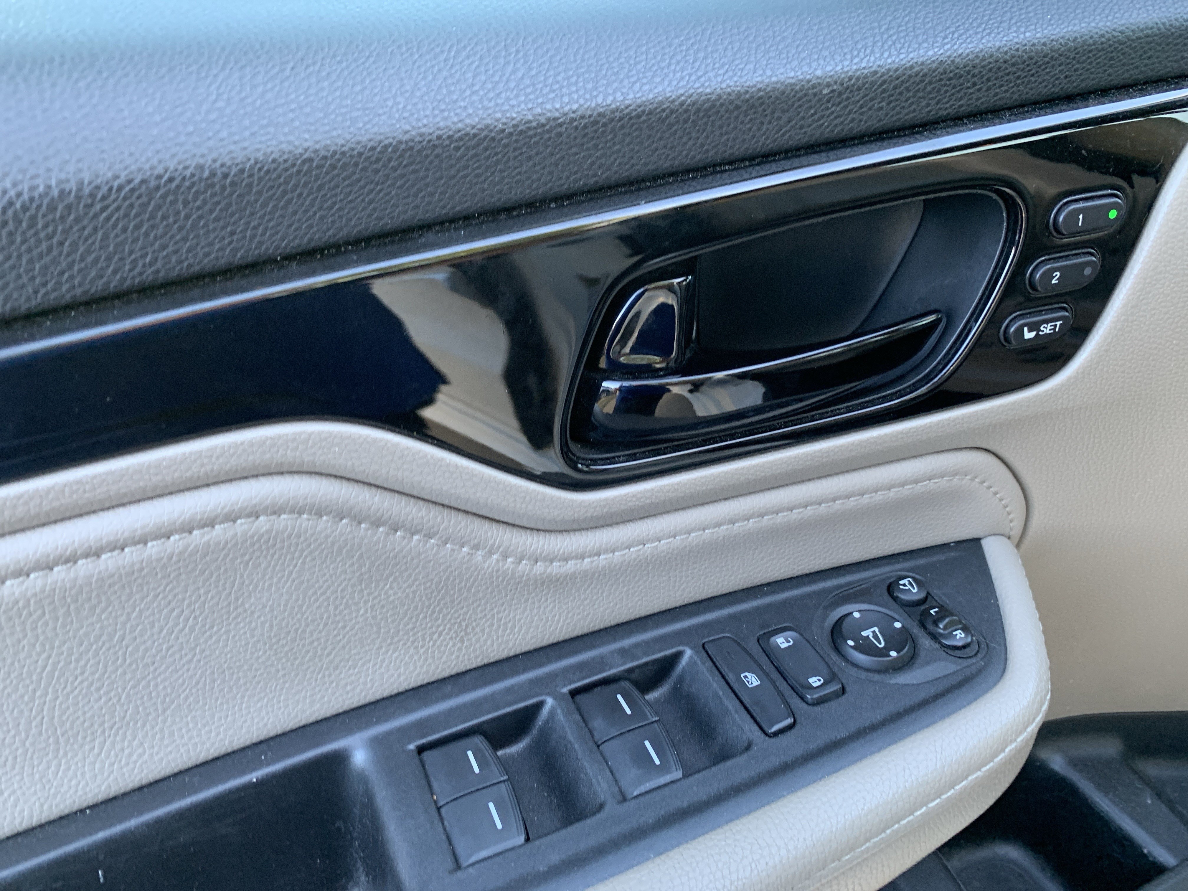 Used 2019 Honda Odyssey Elite image 15