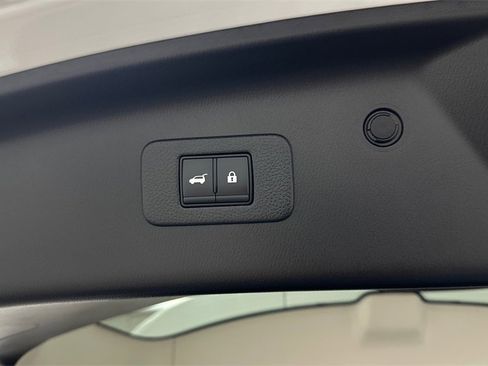 Certified 2024 Nissan Armada Platinum w/ Captain's Chairs Package image 27