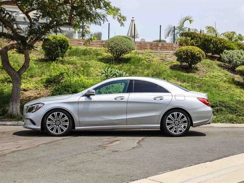 Used 2018 Mercedes-Benz CLA 250 image 2