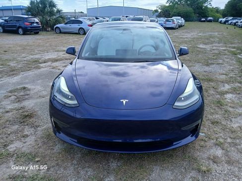 Used 2023 Tesla Model 3 Standard Range RWD image 3