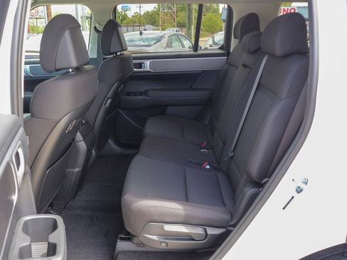 New 2026 Hyundai Santa Fe SE image 9