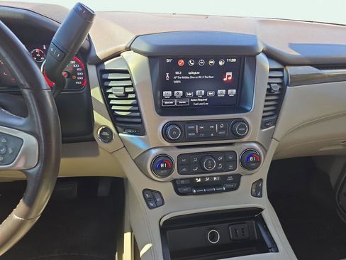 Used 2016 GMC Yukon Denali w/ Open Road Package image 27