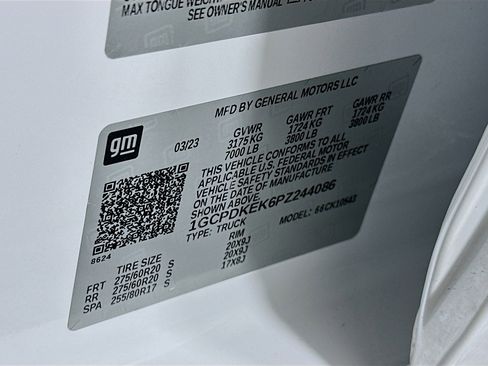 Used 2023 Chevrolet Silverado 1500 LT image 12