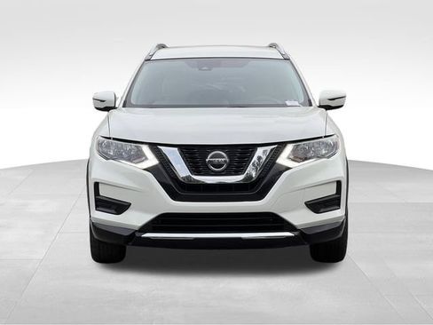Used 2020 Nissan Rogue SV FWD image 8