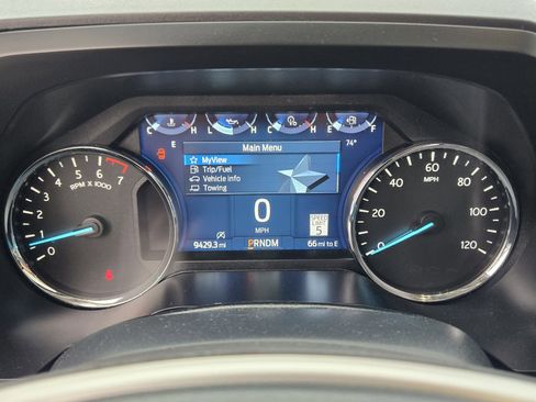 Used 2024 Ford Expedition XLT image 15