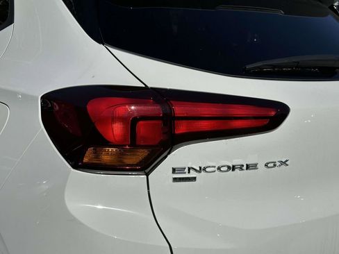 Used 2023 Buick Encore GX Select image 12