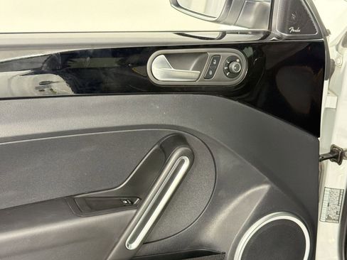 Used 2017 Volkswagen Beetle 1.8T Dune image 15