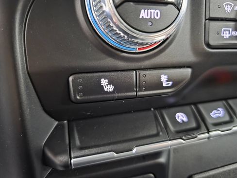 Used 2022 GMC Sierra 1500 Elevation AWD/4WD image 15