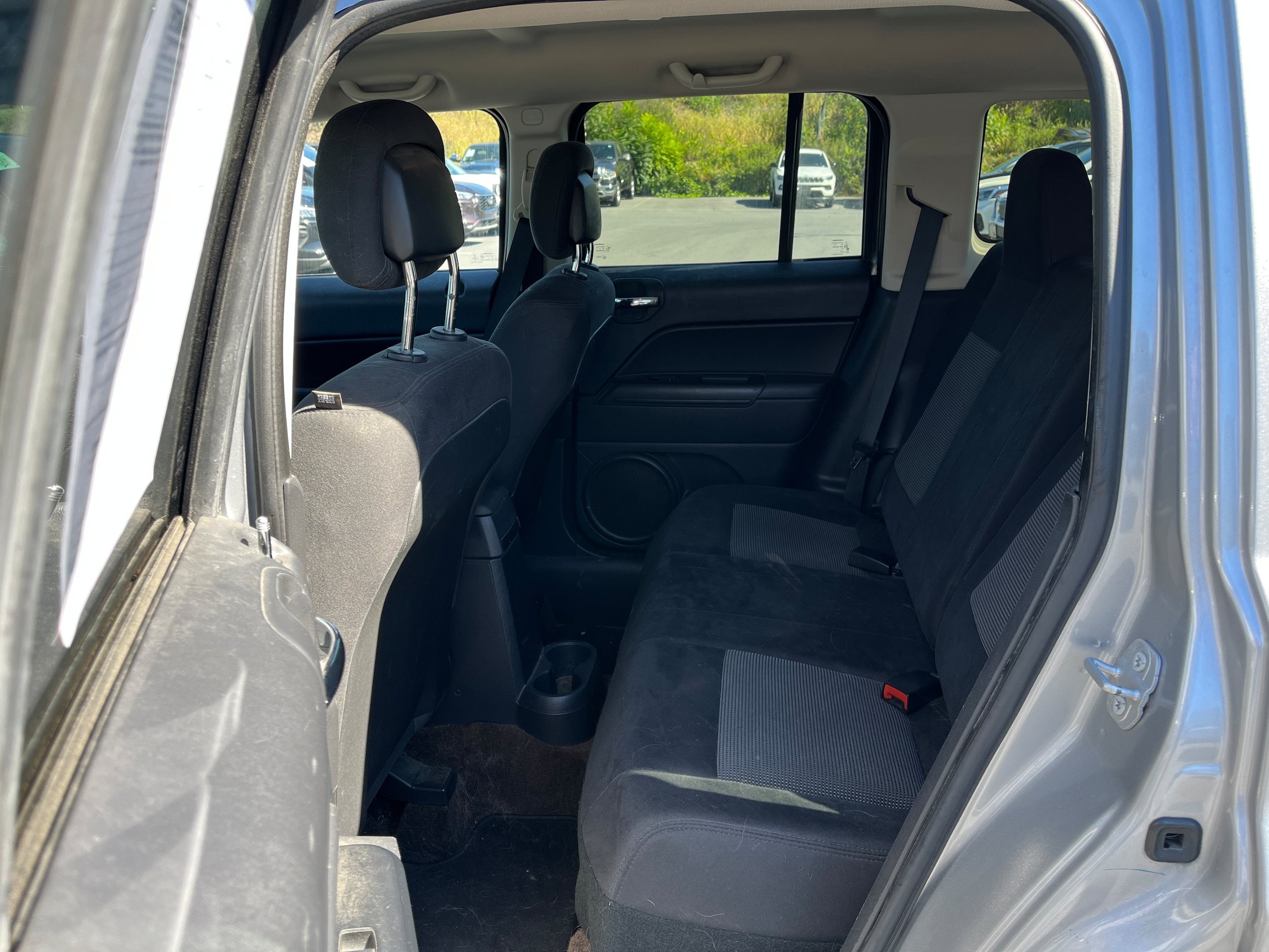 Used 2014 Jeep Patriot Latitude AWD/4WD image 10