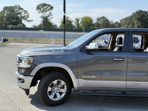 Used 2020 RAM 1500 Laramie AWD/4WD image 5