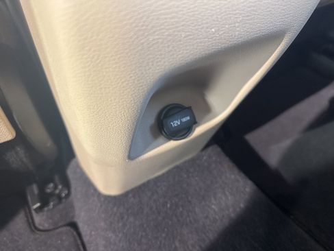 Used 2015 Hyundai Sonata SE image 13