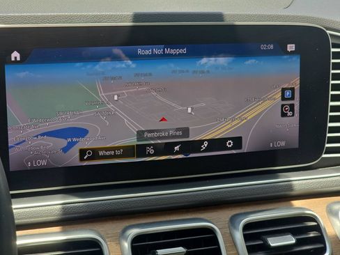 Used 2020 Mercedes-Benz GLE 350 4MATIC image 18